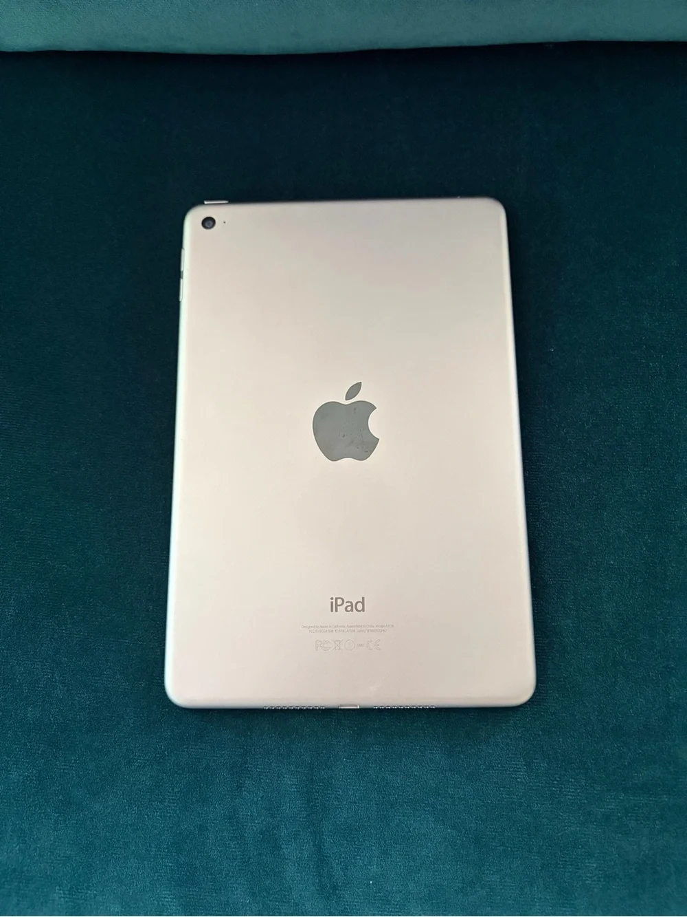 iPad Mini 4, silver, 128GB